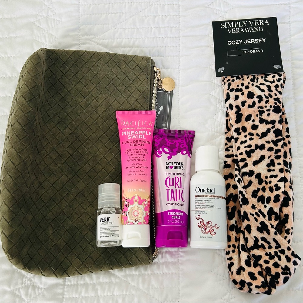 Curly hair variety sample with makeup bag and headband